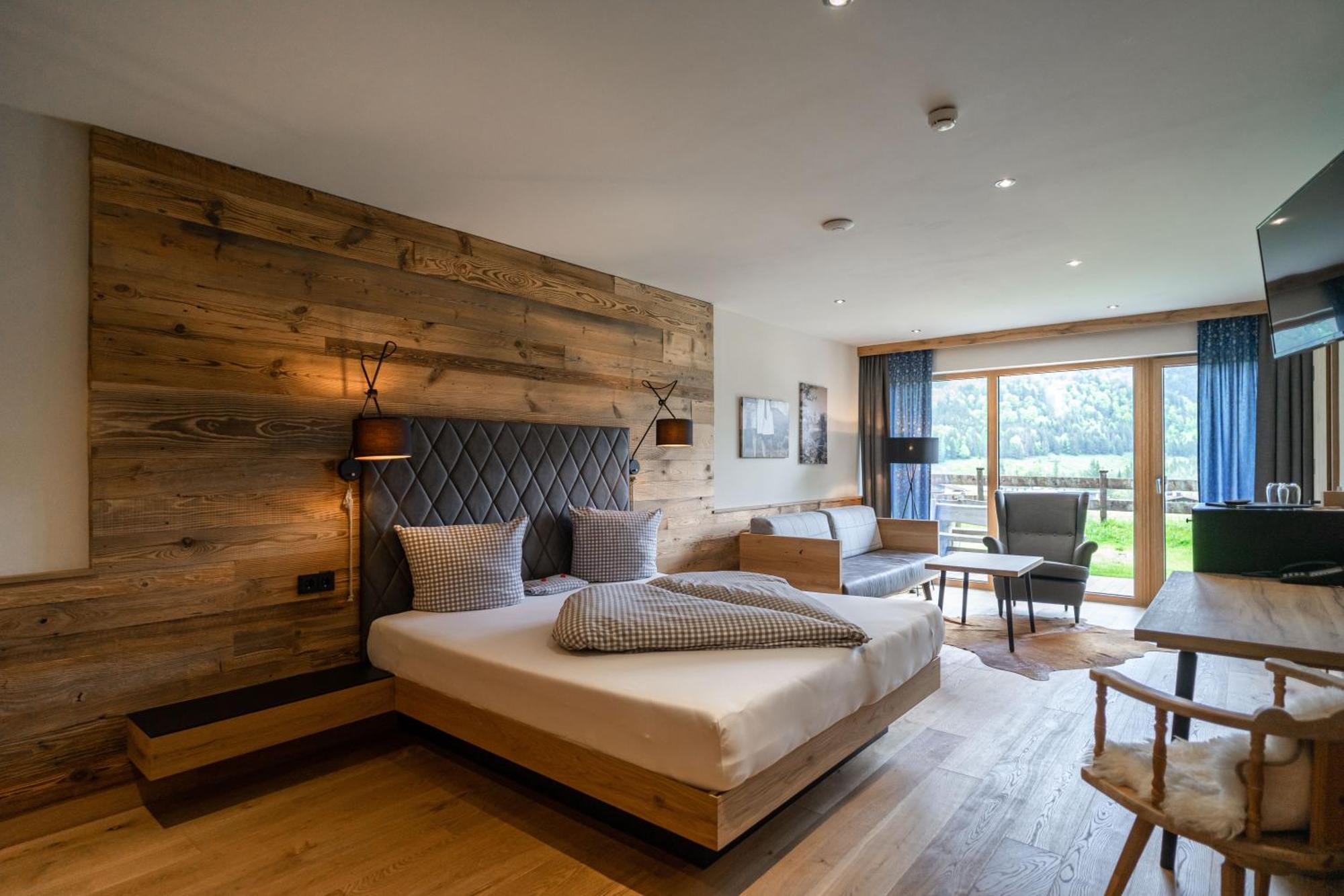 Hotel Landhaus Tirolerherz Sankt Ulrich am Pillersee Room photo